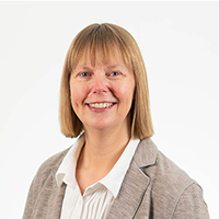 Headshot photograph of Amanda Hughes